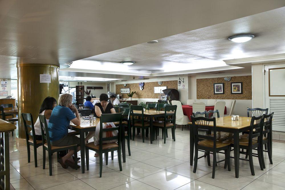 Hotel The Charter House à Makati City Extérieur photo